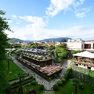 real-scampis-hotel.albaniahotels.org/